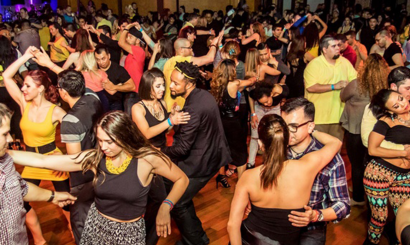 Adult Social Dance Party: Why Should  You Try It Out?